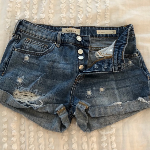 Pacsun Girlfriend Shorts - Picture 2 of 5